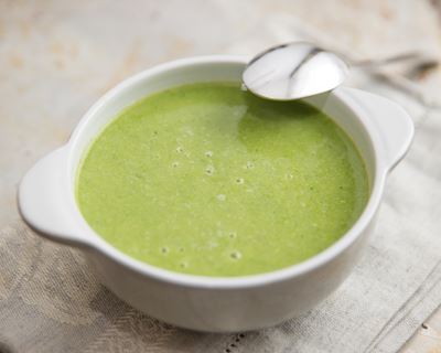 Dès 10/12 mois : Souper - Légumes verts à l'ail et semoule à la muscade Texture "Lisse" DLC 11/12/2023